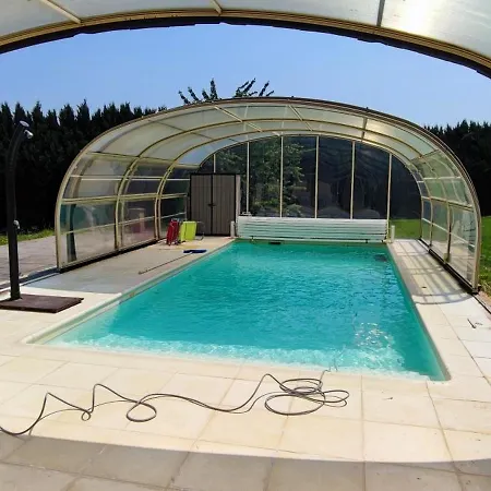 Villa With Covered And Heated Swimming Pool Thiberville Extérieur photo