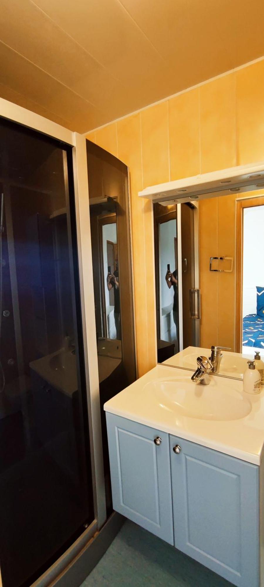 Hébergement de vacances With Covered And Heated Swimming Pool Thiberville